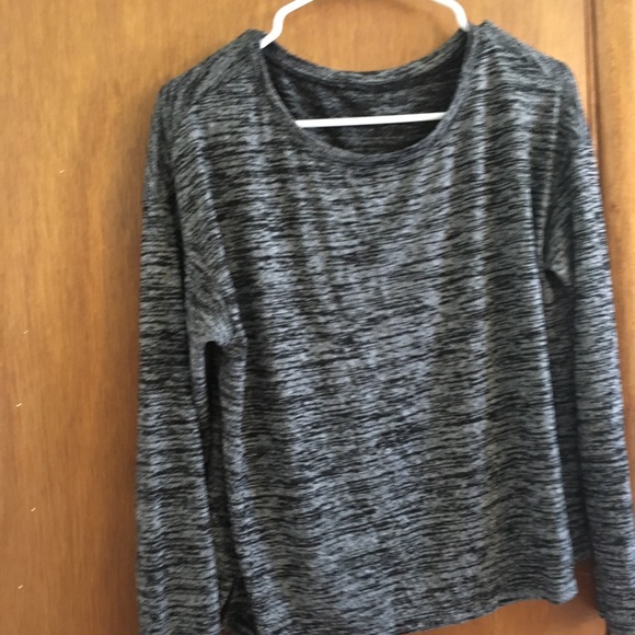 Dark heather gray long sleeve shirt - Picture 2 of 2